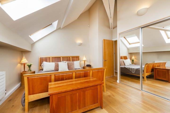 Unique Penthouse Living Brook Road, Dollis Hill